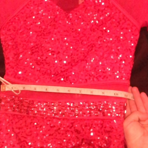 Competition Costume - Picture 4 of 5